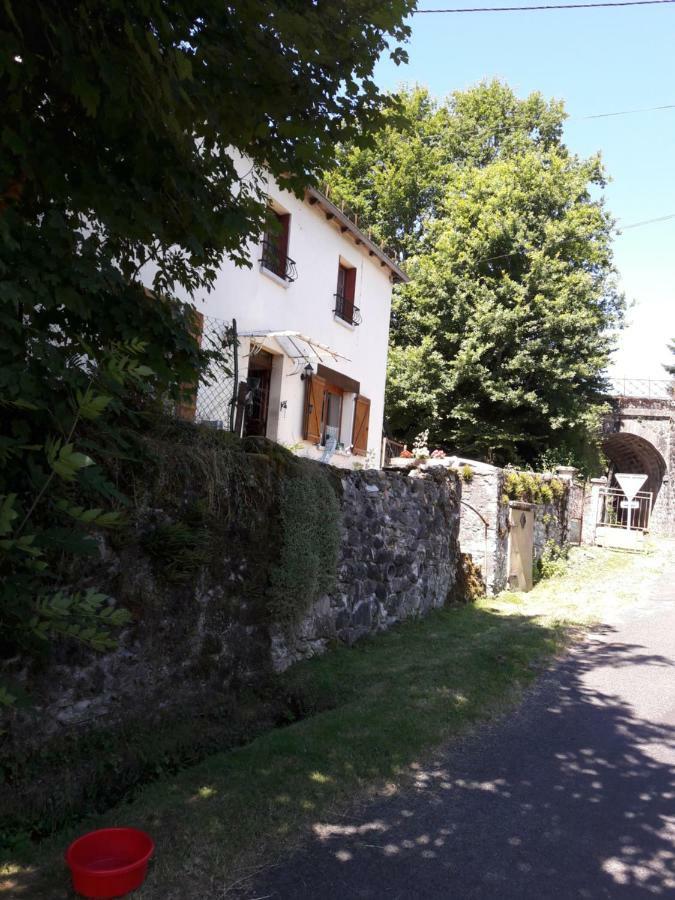 No 2 Route De La Maronne, Loupiac La Gare公寓 外观 照片